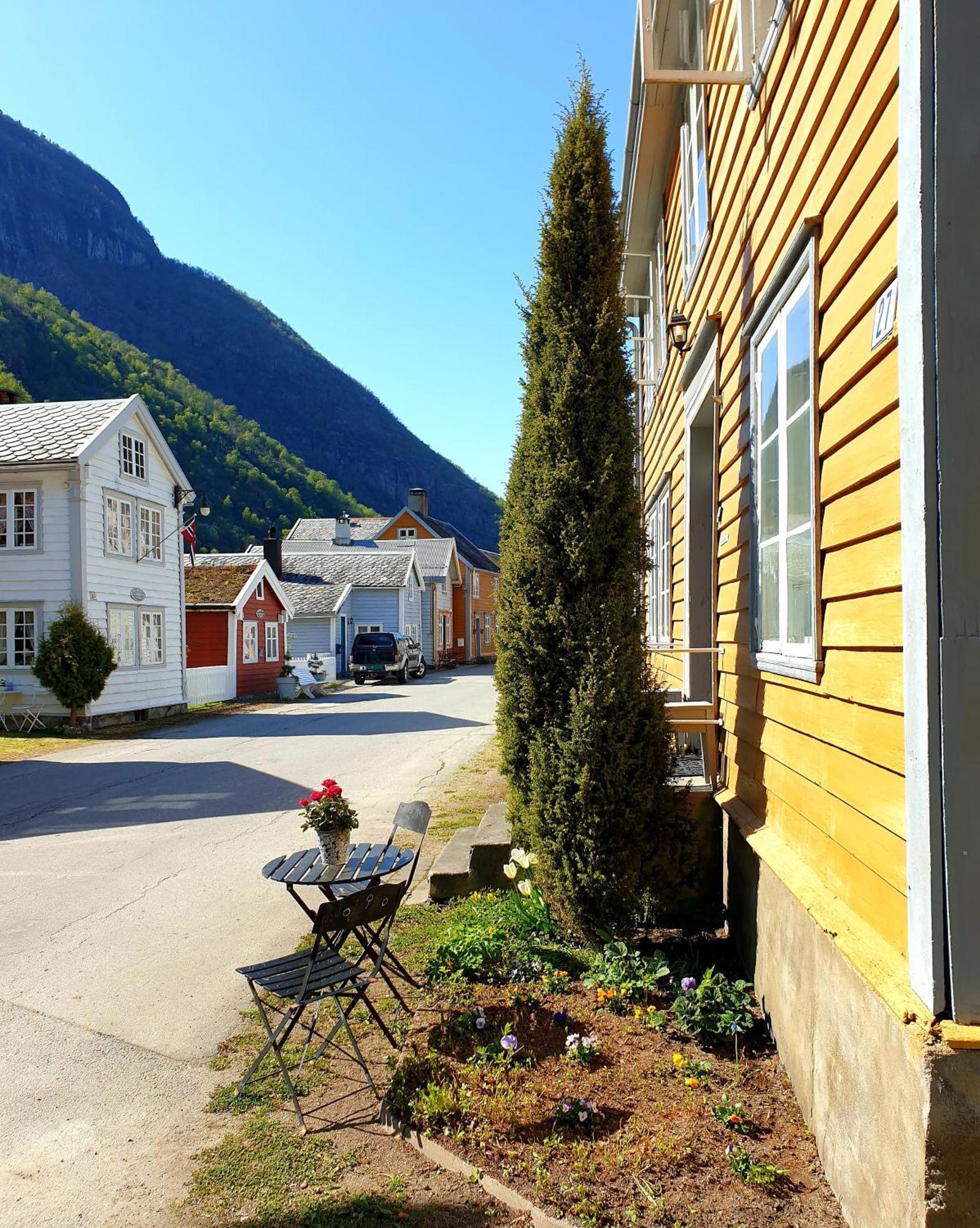Kvammehuset Pa Gamle Laerdalsoyri 빌라 외부 사진