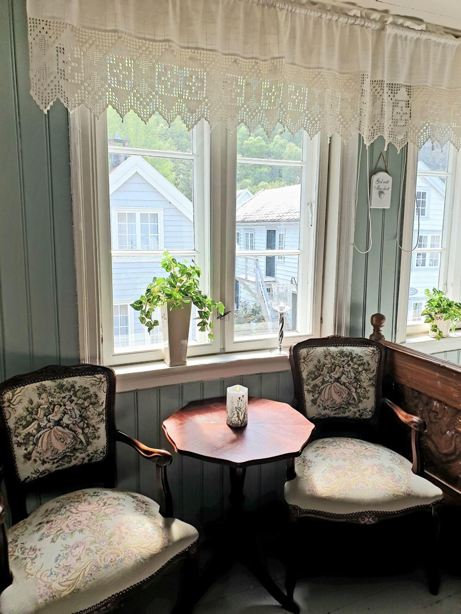 Kvammehuset Pa Gamle Laerdalsoyri 빌라 외부 사진
